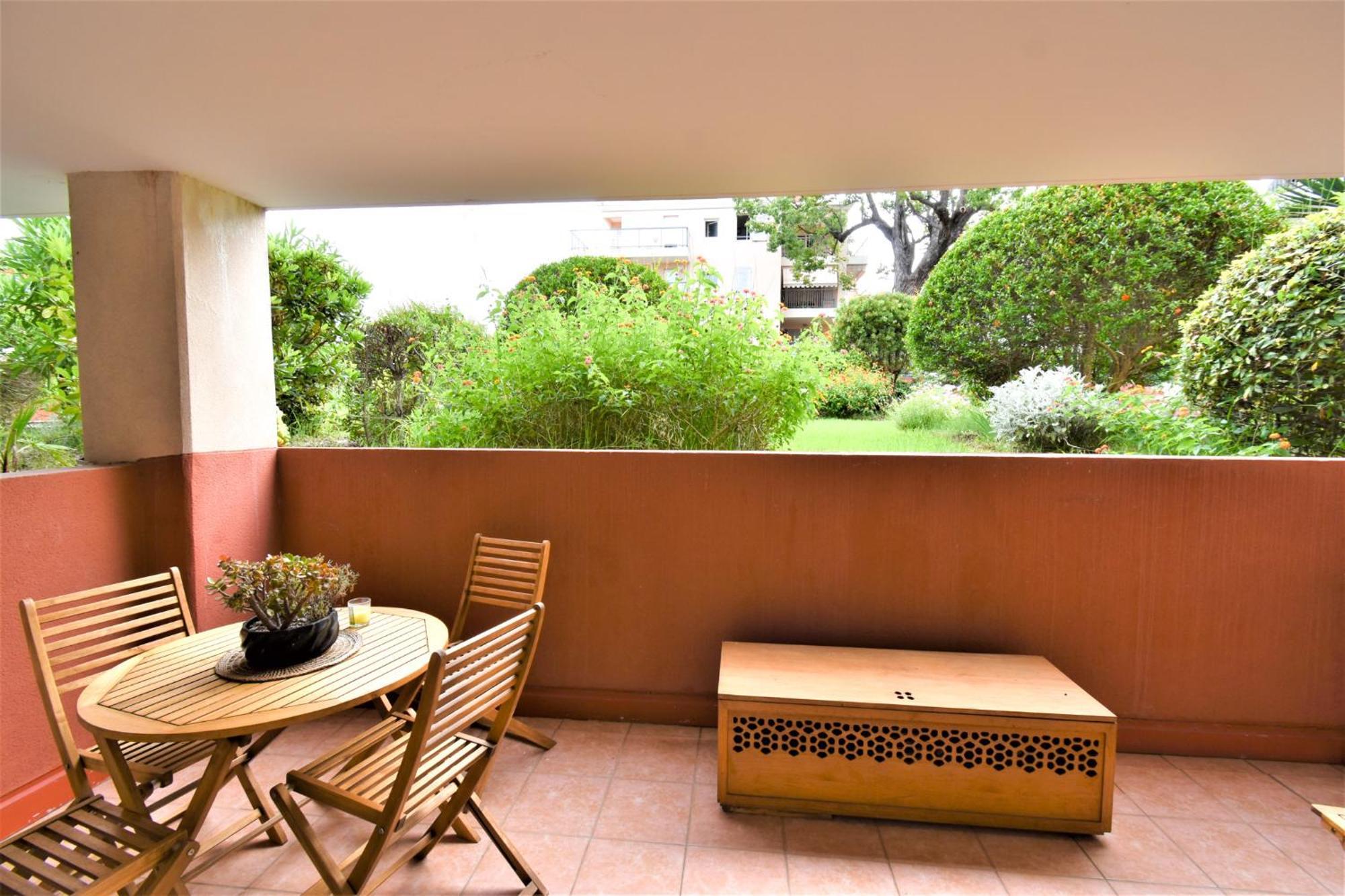 Le Cap Soleil -Standing - Piscine Collective Et Parking Prive Apartment Roquebrune-Cap-Martin Luaran gambar